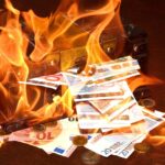 En moyenne 10 000€ chaque année treasure-chest-619937_1280